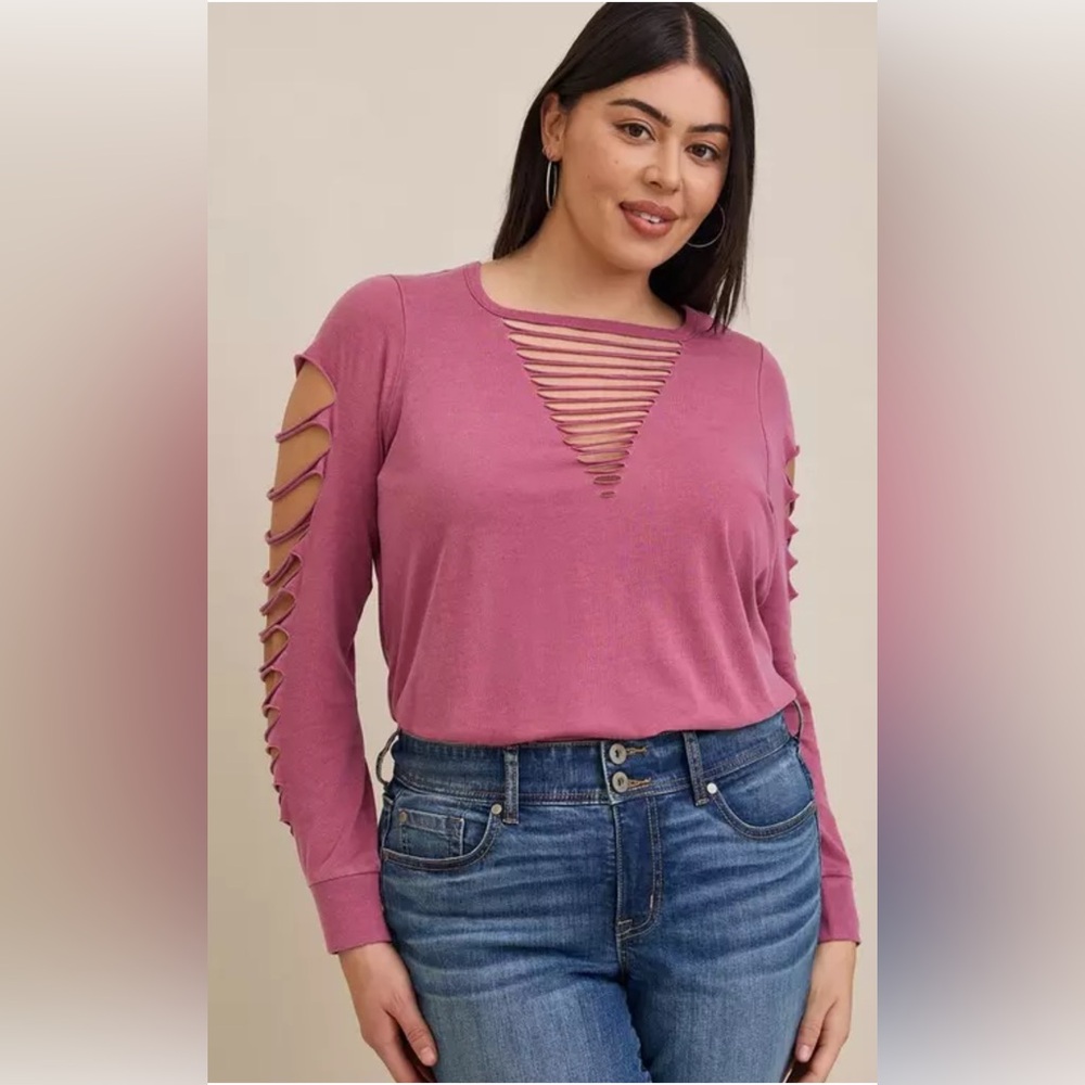 Torrid Classic Fit Cotton Crew Neck Slasher Tee